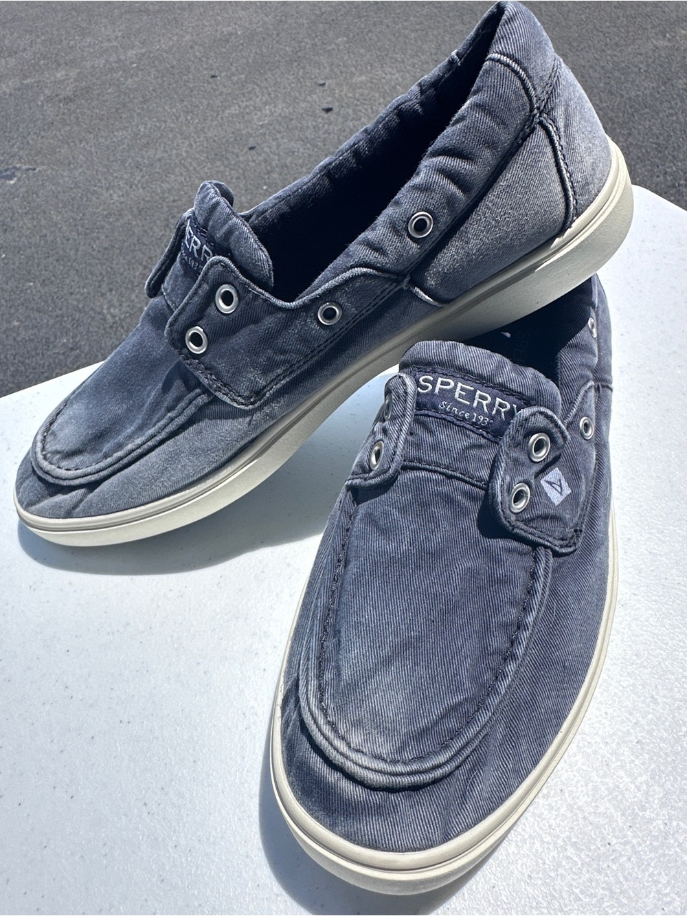 Sperry Men’s Faded Black Canvas Slip-On Boat Shoes *NWOT*
